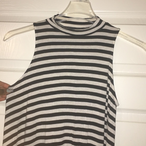 Striped Mockneck Shift Dress - Picture 2 of 3
